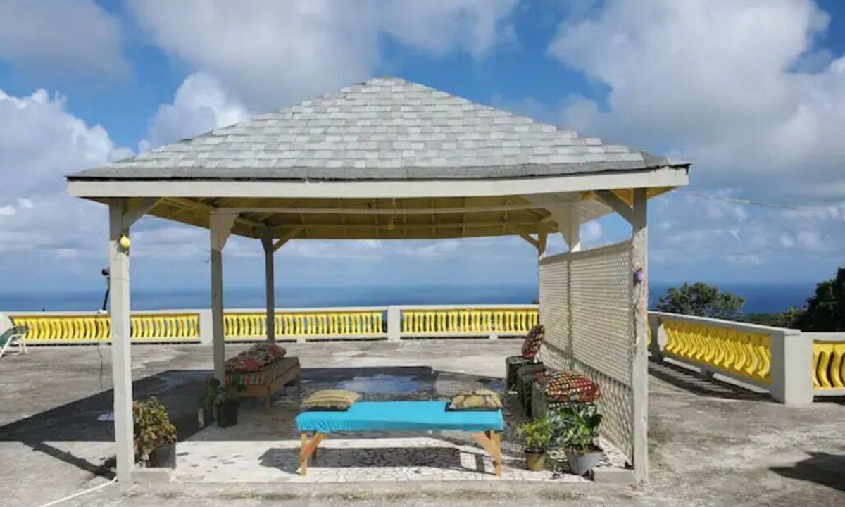 Duncans House | Spacious and tranquil villa in Duncans