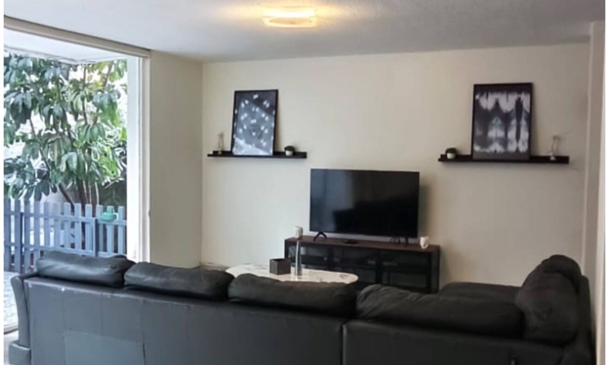 Benito Juarez Apartment | Spacious apartment 3 blocks from the WTC