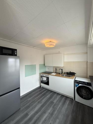 Moerfelden-Walldorf Apartment | Spacious Apartment in Mörfelden-Walldorf