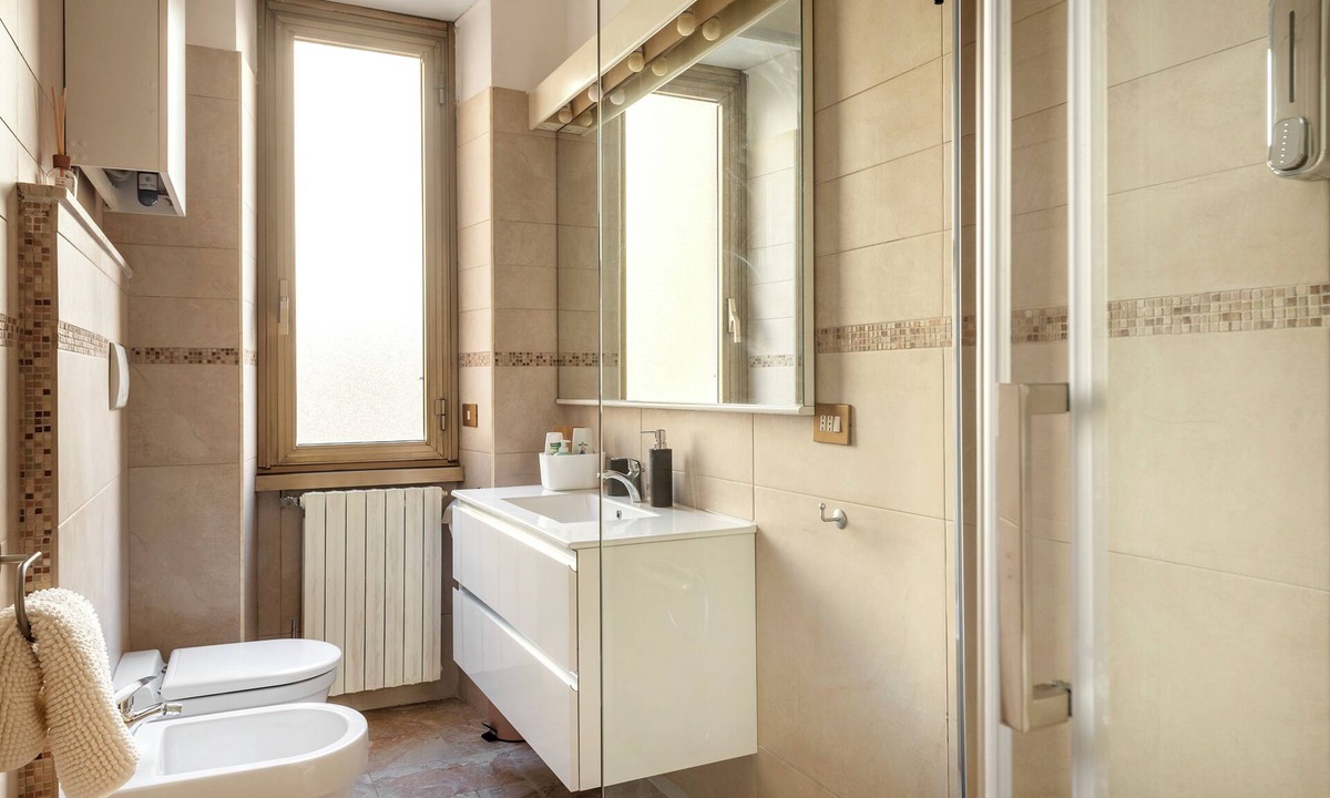 San Giovanni Apartment | Spacious apartment for a family in the San Giovanni neighborhood