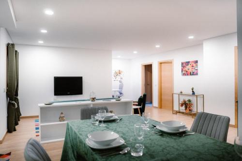 Molares Apartment | Spacious apartment in downtown Mondim de Basto