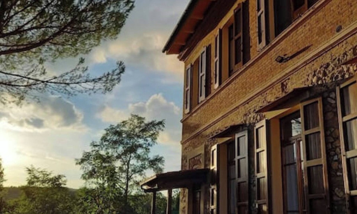 Simignano House | Spacious apartment strategically located for visiting Siena and province