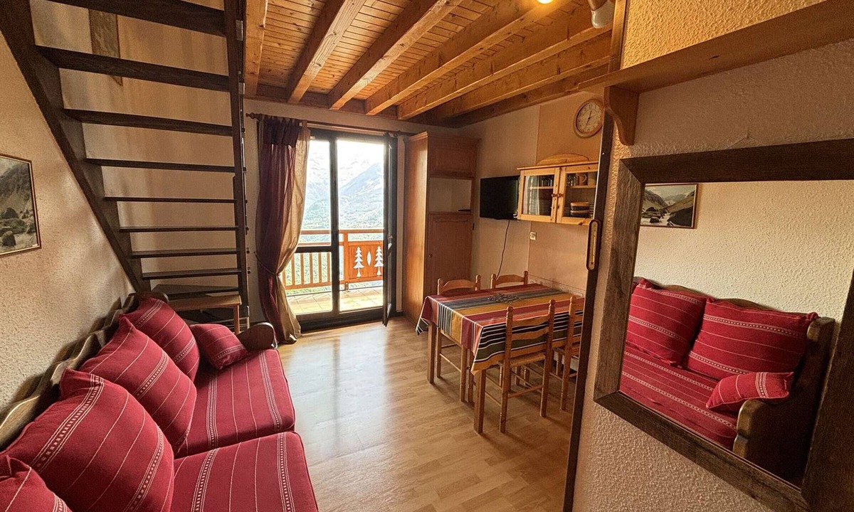 Auris Apartment | Spacious apartment with mezzanine 400m from slopes - Auris en Oisans