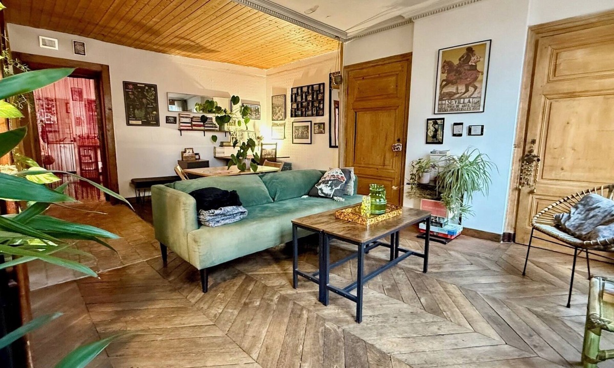Griffon - Royale Apartment | Spacious apartment with view, nestled in the heart of the Croix-Rousse slopes.