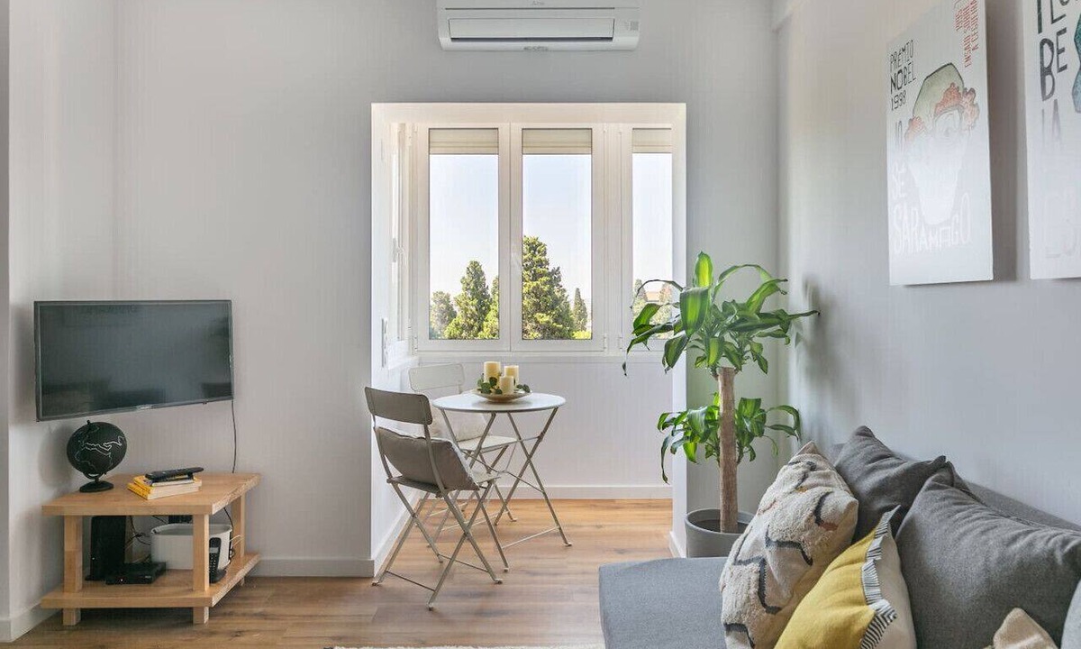 Santo Condestavel Apartment | Spacious Apt Campo D`Ourique by Lisbeyond