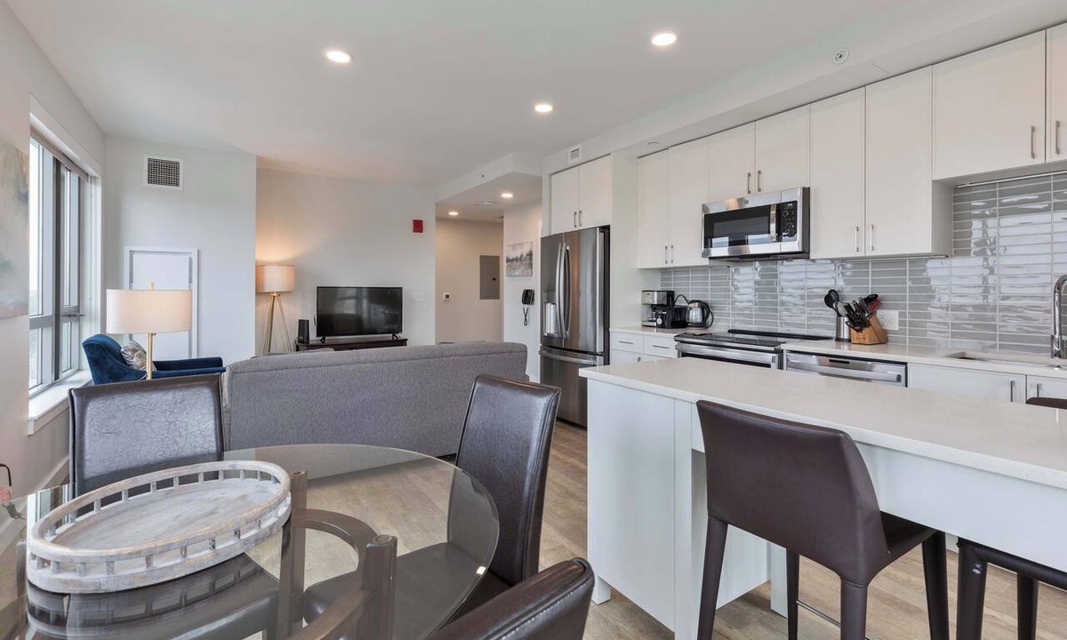 Quincy Apartment | Spacious Apt Downtown
