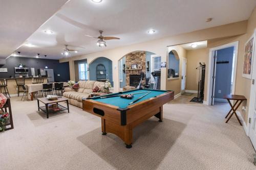 McCain House | Spacious Basement in RDU RTP CARY area by JENDI