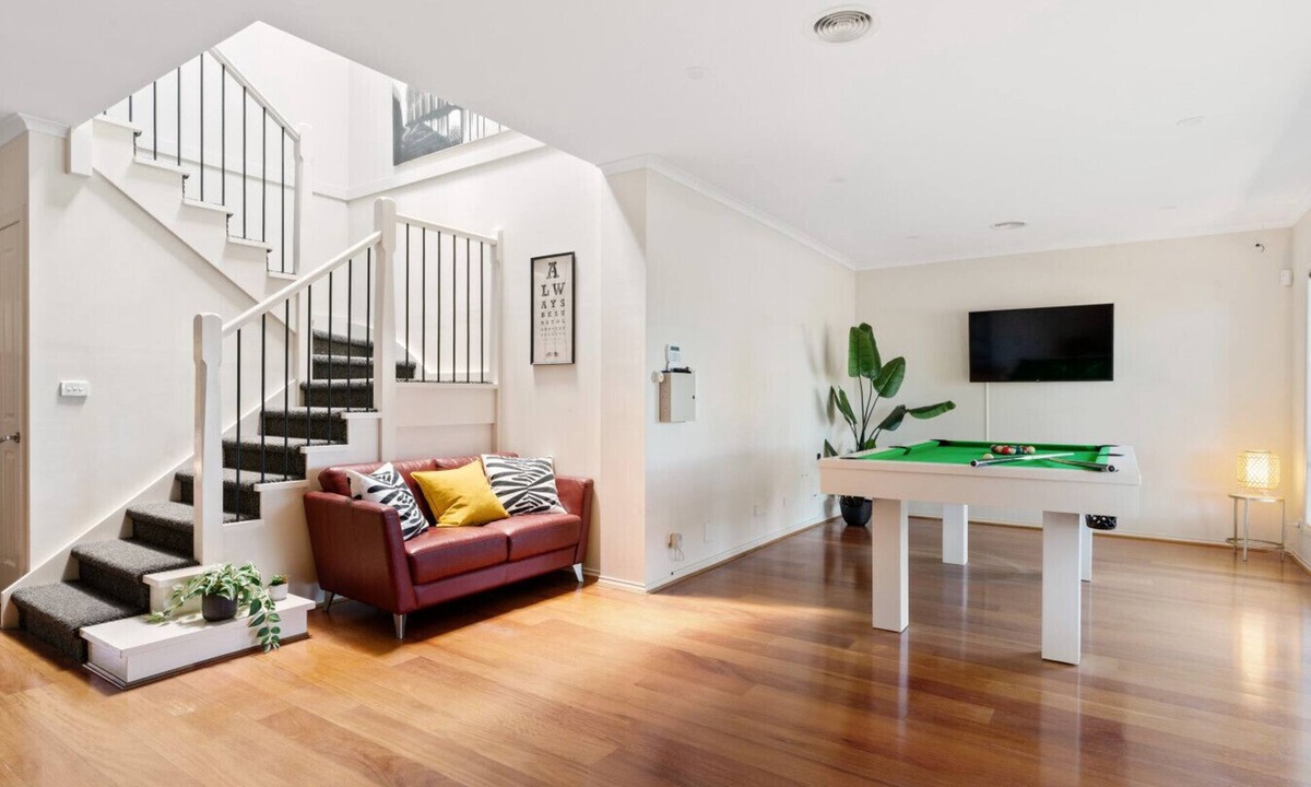 Rosebud House | Spacious beachside family home
