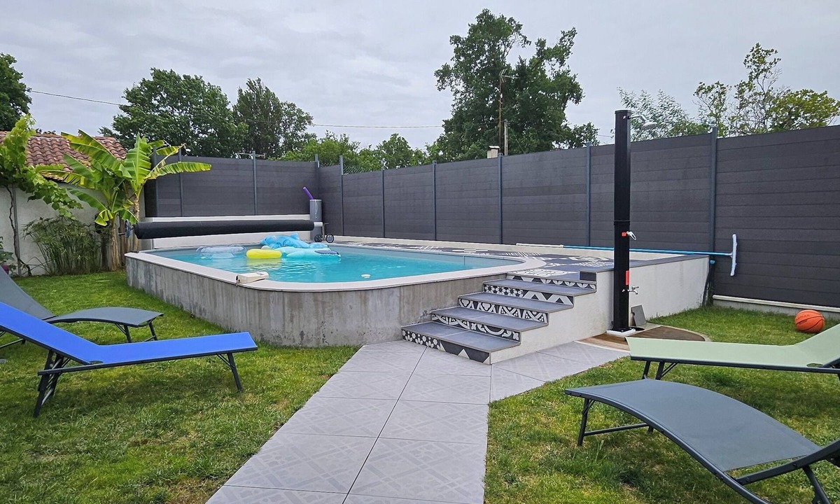 Mimizan House | Spacious, bright villa ideal for a stay in Mimizan with private pool