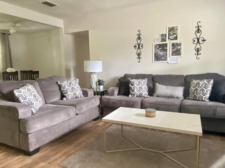 Arlington House | Spacious Centrally Located Home