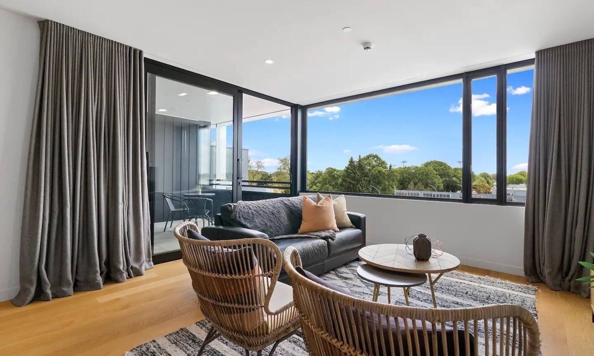 Hamilton Apartment | Spacious City Centre 1 bedroom apartment - Fibre Internet