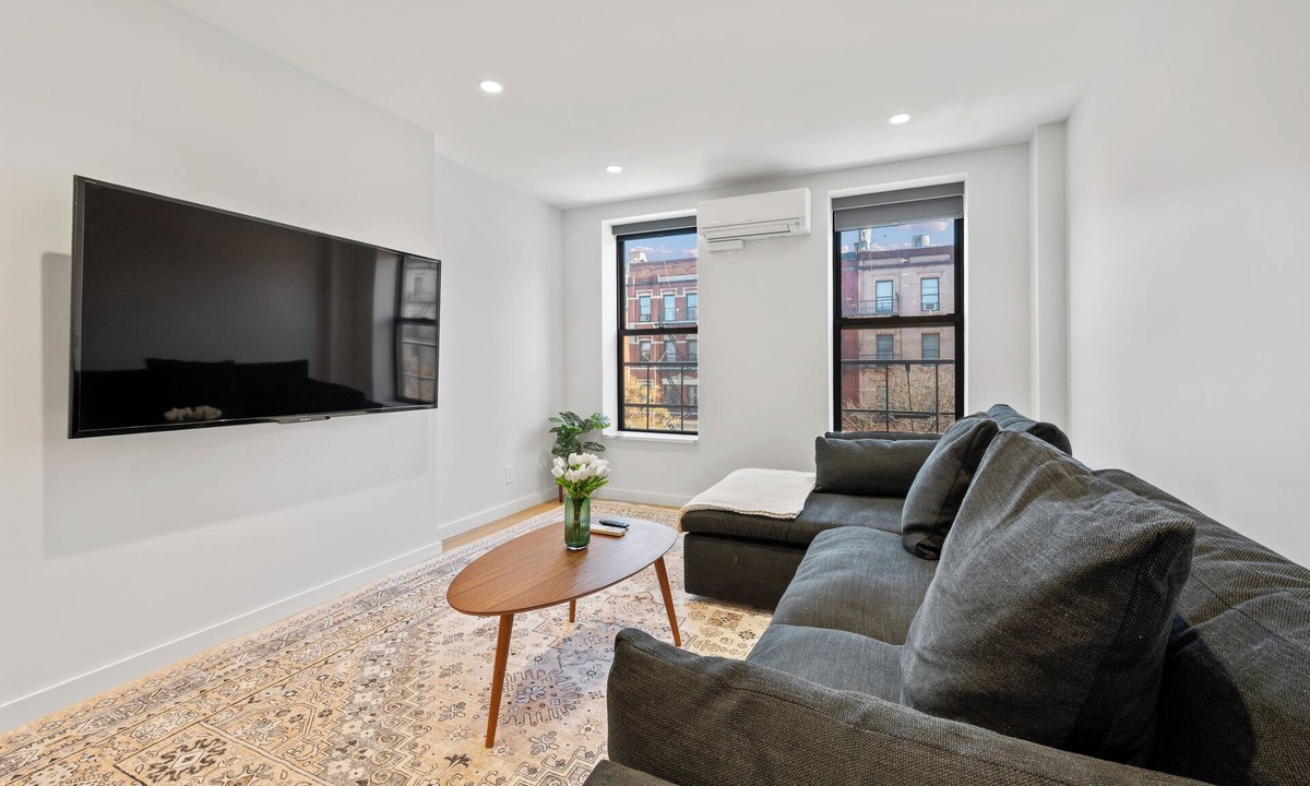 Central Park West Apartment | Spacious & Comfortable 1BR in UWS for Families