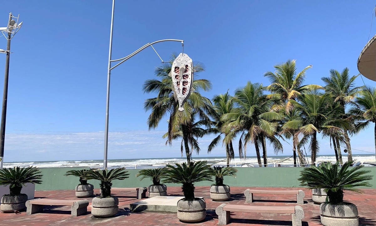 Tupi Apartment | SPACIOUS COMFORTABLE APARTMENT, WIFI, GREAT LOCATION, 200 METERS FROM THE BEACH