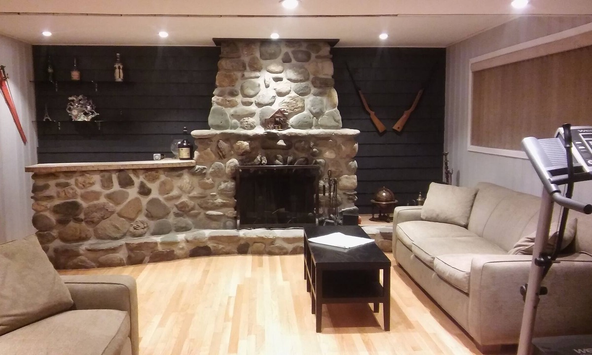Laval Apartment | Spacious, comfortable basement apartment