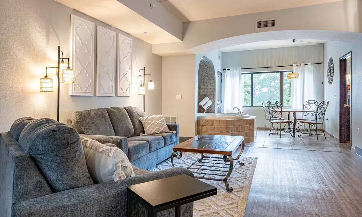 Wisconsin Dells Condo | Spacious Condo at Chula Vista Resort-Pet Friendly!