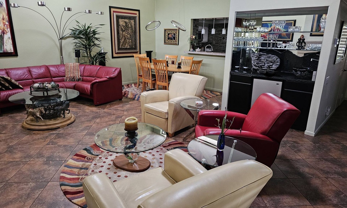 Sonora Sunrise Condo | Spacious Condo with Baby Grand Piano in Beautiful Sunny Palm Springs