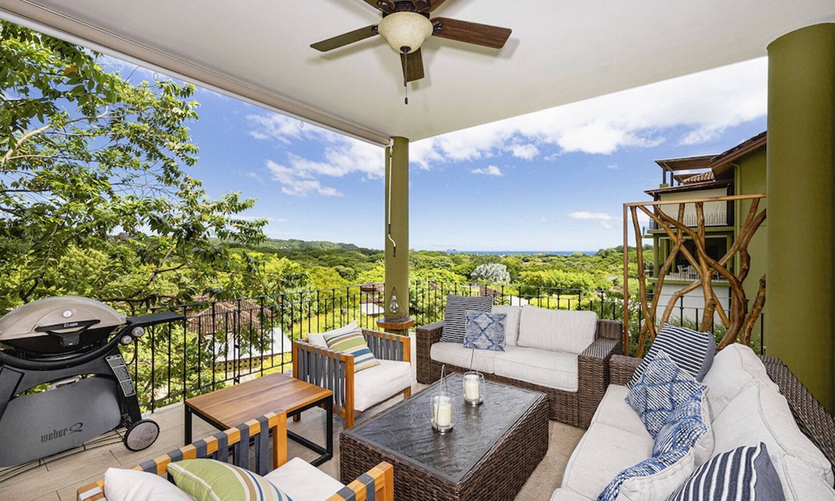 Cabo Velas Condo | Spacious condo with large ocean view terrace | Carao | Reserva Conchal Golf Resort