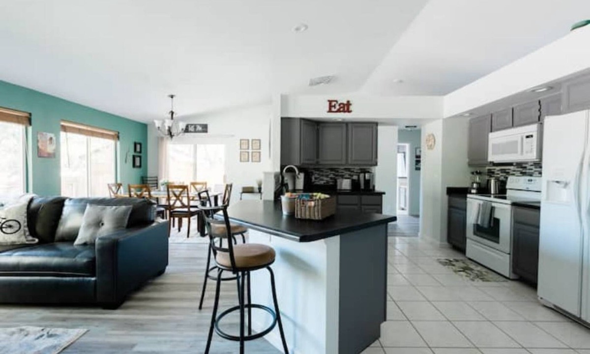 Grand Junction House | Spacious & cozy: your base for outdoor thrills