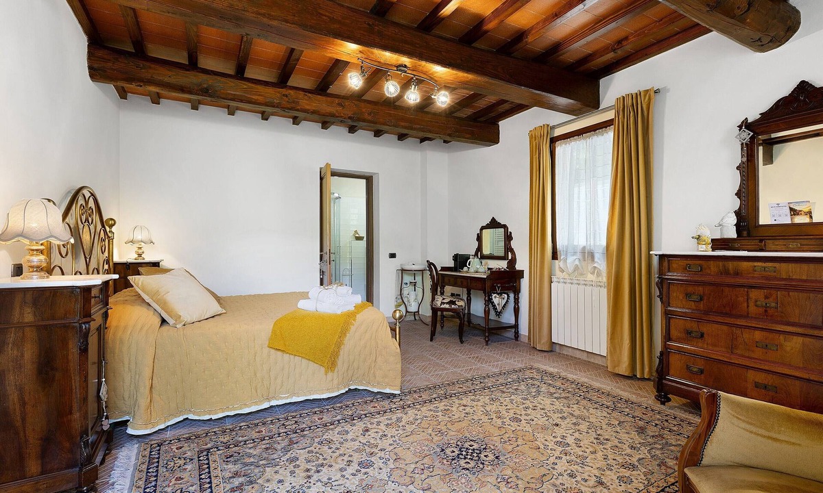 Villore Apartment | Spacious Double Room Surrounded by Nature