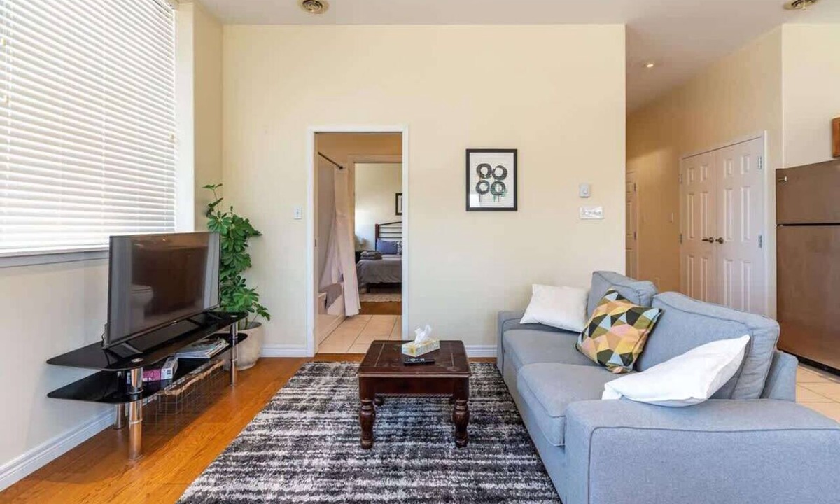 South End Apartment | Spacious Downtown Loft with AC
