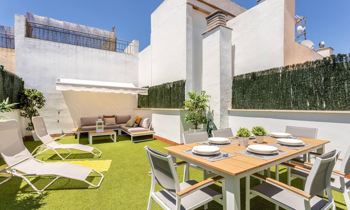Historical Center Apartment | Spacious Duplex with Private Terrace. Francos Terrace VI
