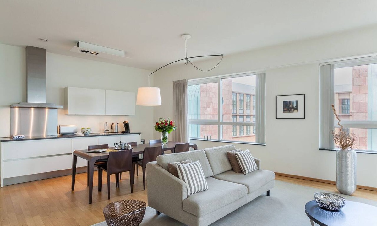 Zuidas Apartment | Spacious Executive Two Bedroom Apartment in Amsterdam South