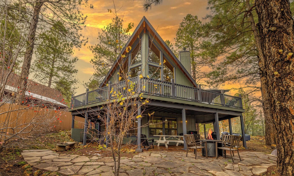 Kachina Village House | Spacious Flagstaff A-Frame & Casita Getaway