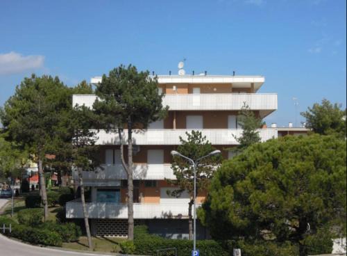 Bibione Lido dei Pini Apartment | Spacious flat near Pluto Beach