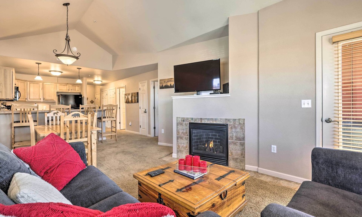 Fraser Apartment | Spacious Fraser Condo ~ 6 Mi to Winter Park!