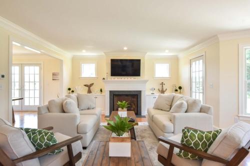 East Orleans House | Spacious Game Room Close to Nauset Beach