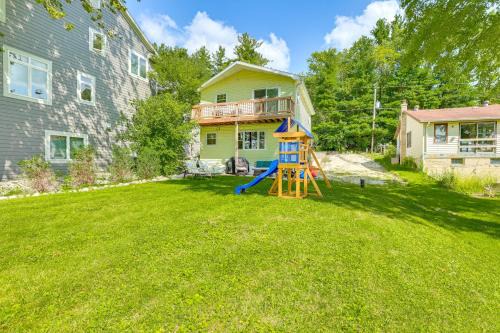 East Troy House | Spacious Getaway w/Boat Dock in East Troy!
