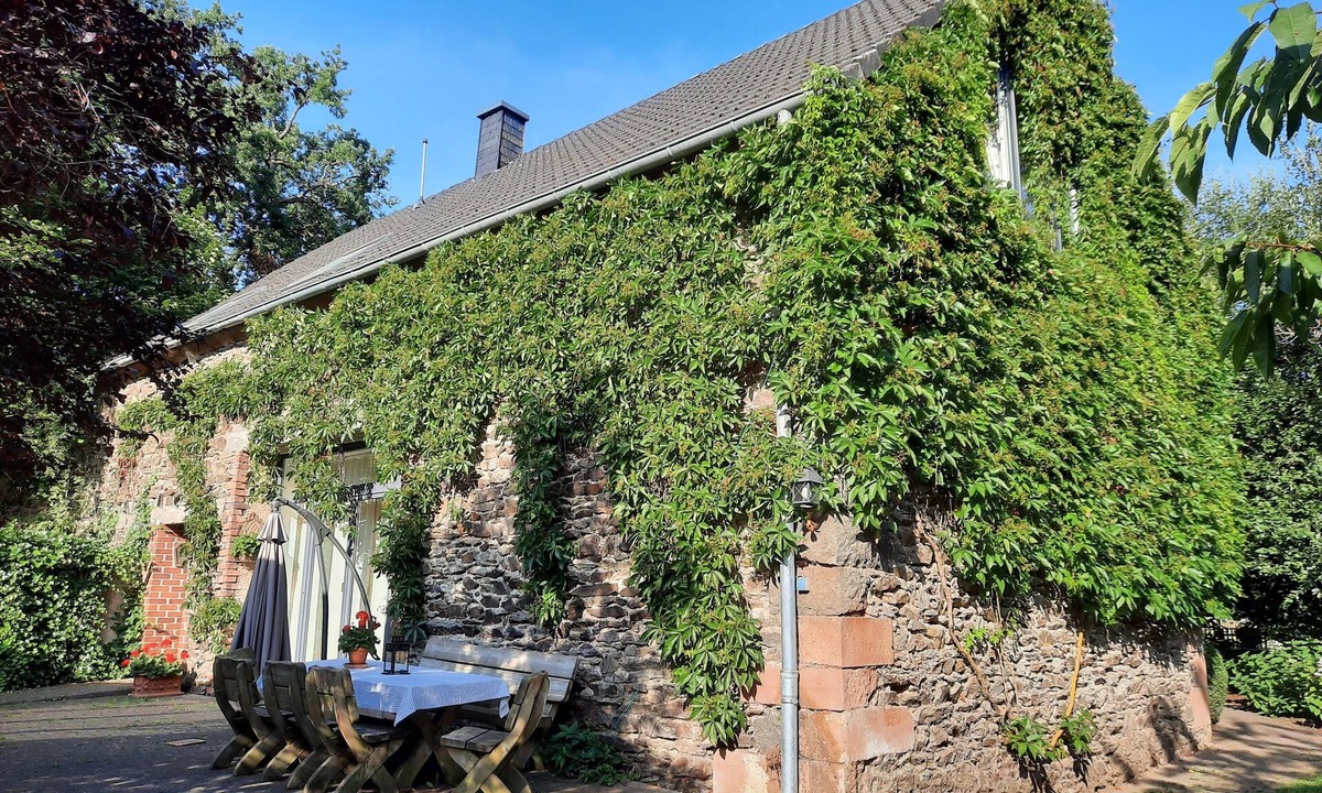 Wallscheid Apartment | Spacious ground floor apartment in a quiet, secluded location by the forest and stream