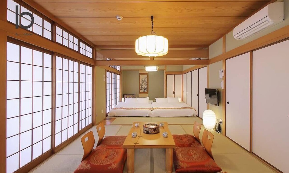 Hiroshima City Centre Apartment | Spacious Hiroshima Apartment - Sleeps 11