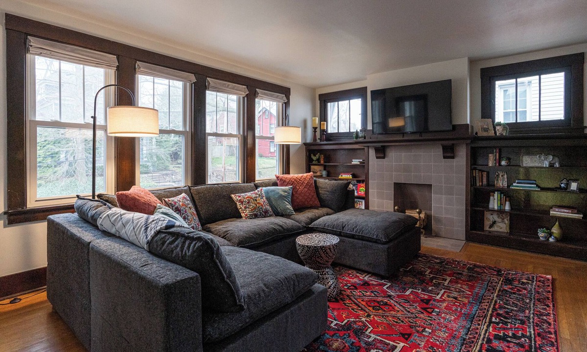 Edgewood House | Spacious Historic Home w/Parking | Frick Park