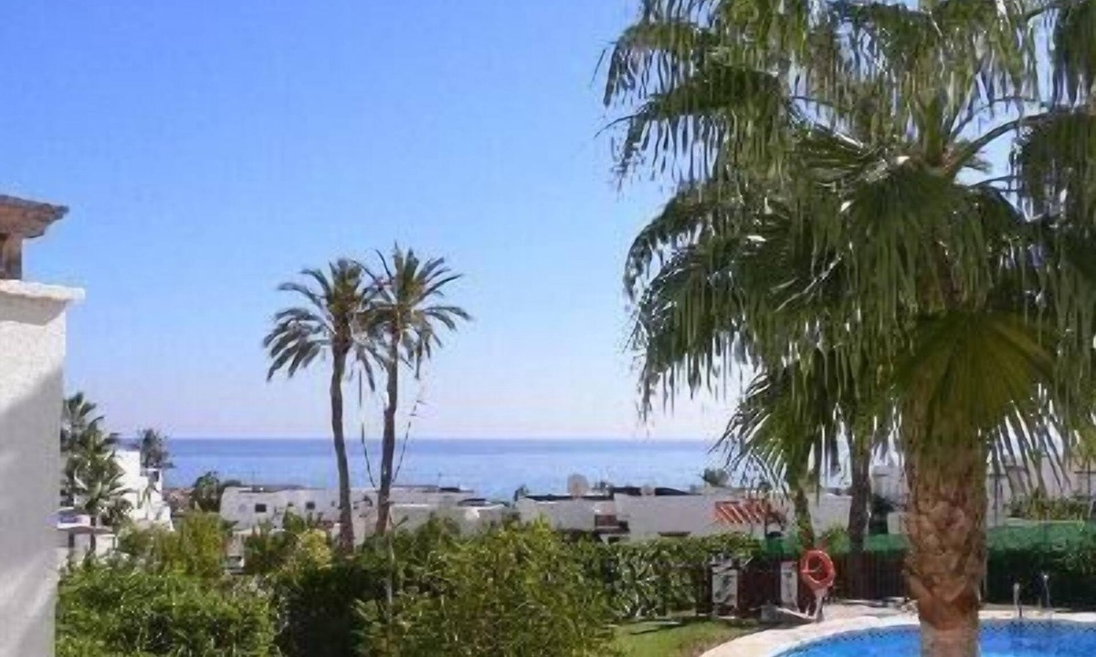 Ventanicas-El Cantal Apartment | Spacious holiday flat with balcony