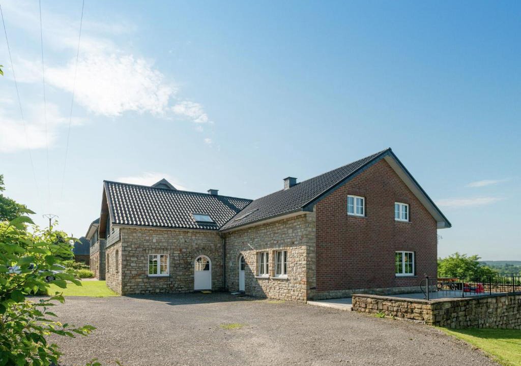 Walk House | Spacious Holiday Home in Chodes with Sauna