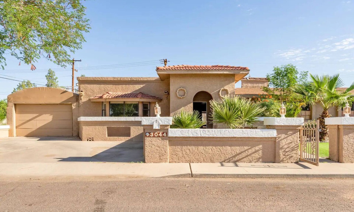 Alhambra House | Spacious home! Heated pool, sundeck, and sports court