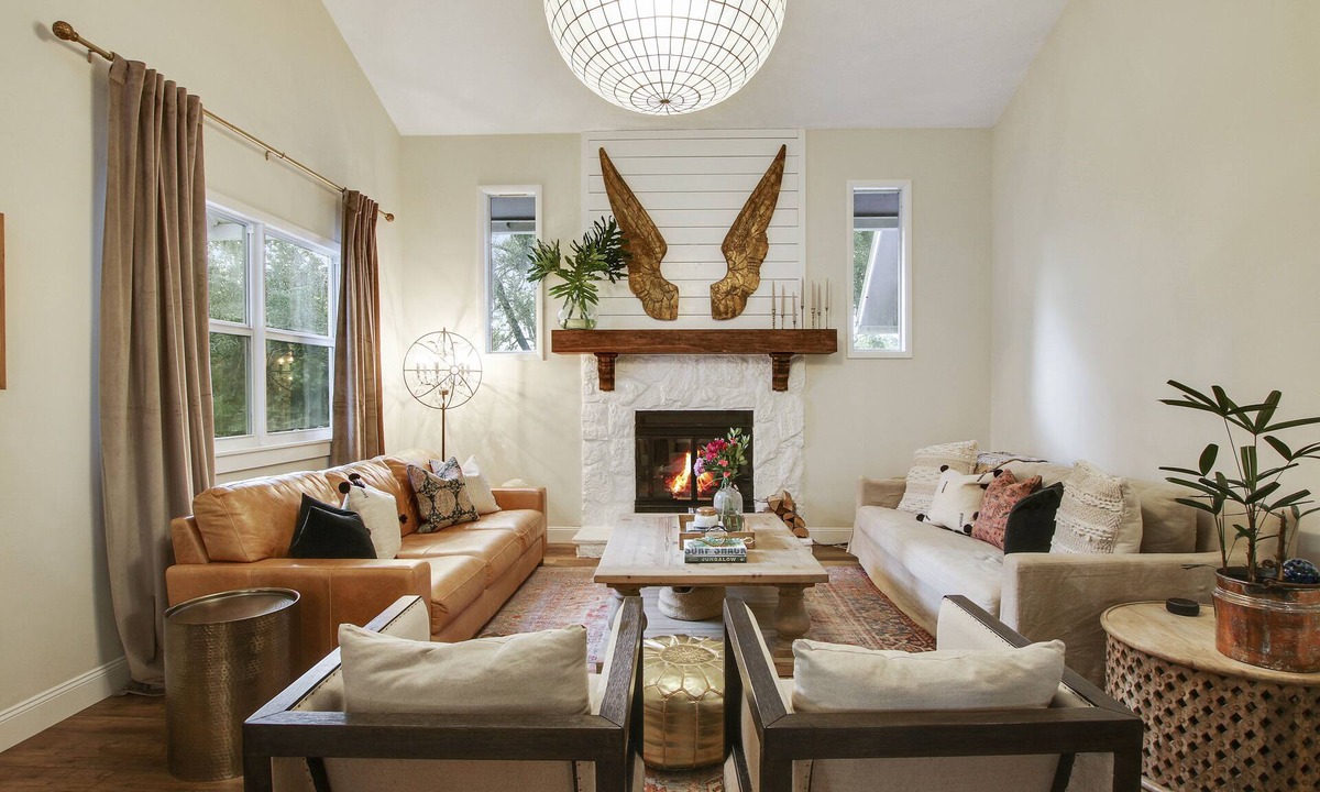 Palm Beach Country Estates House | Spacious home only few miles from beach, shopping and town center