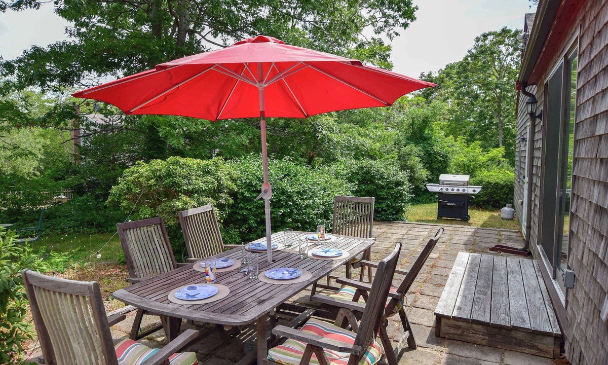North Eastham House | Spacious Home w/Fire Pit and Central AC!