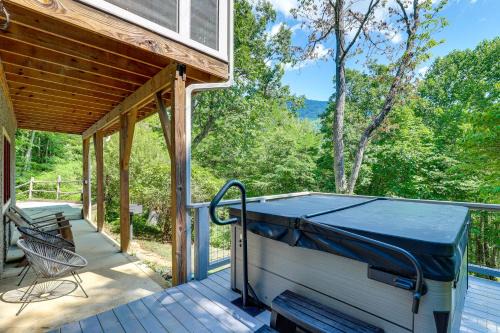 Laurel Ridge House | Spacious Home w/Hot Tub & Views in Black Mountain