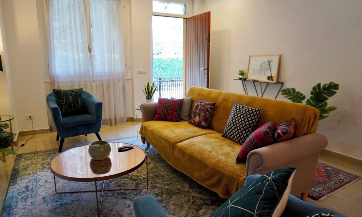 Arese House | Spacious home with garden; 3 rooms near Alfa Romeo