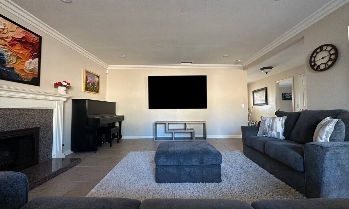 Lake Forest House | Spacious house in enchanting Lake Forest