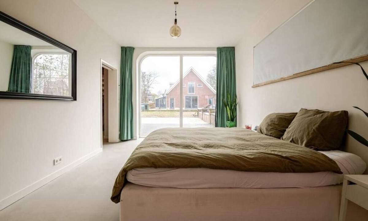 Gouda Villa | Spacious house with garden and free parking near Gouda center