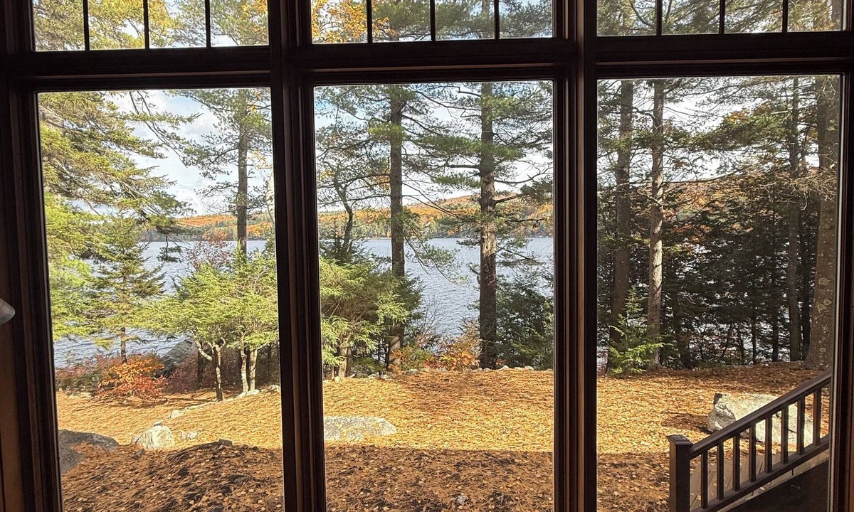 Newbury House | Spacious Lakefront Retreat - 5BR/5BA Main House + Cottage- Dock, Swimming & More