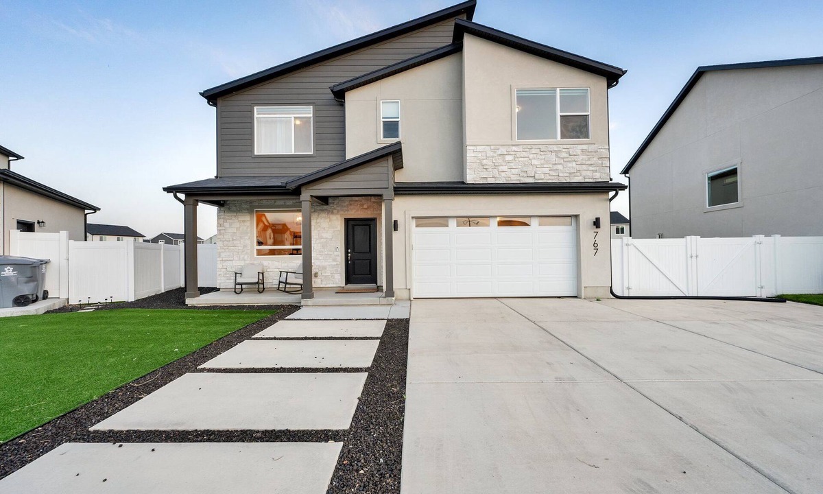 American Fork House | Spacious Lakeside Lights home, serene neighbor in American Fork near the Trax.
