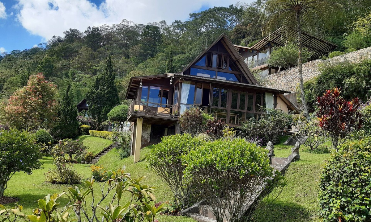Bedugul Villa | Spacious, Luxurious Lake Cabin in the Fresh Mountain Air of Bedugul
