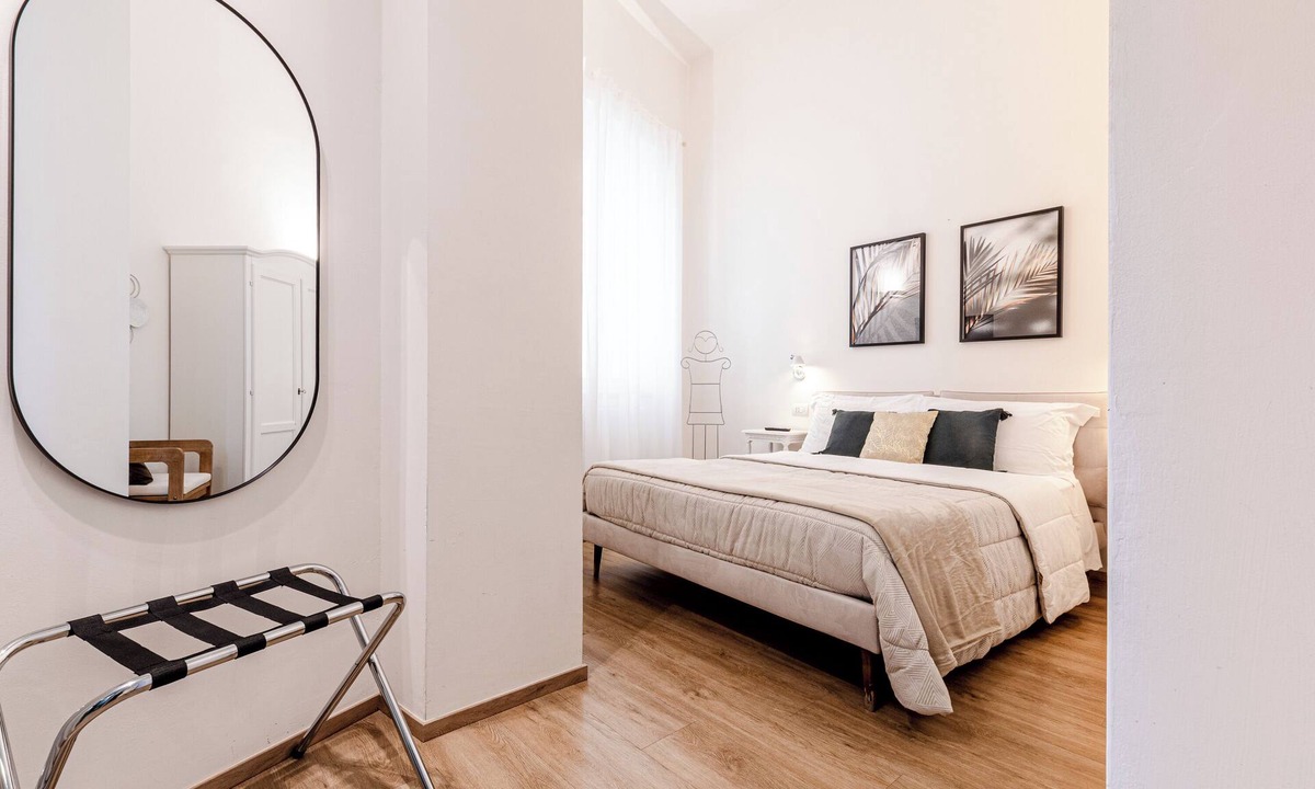 Siena City Centre Apartment | Spacious luxury apartment, with 4 bedrooms and 4 bathrooms, in the center of Siena.