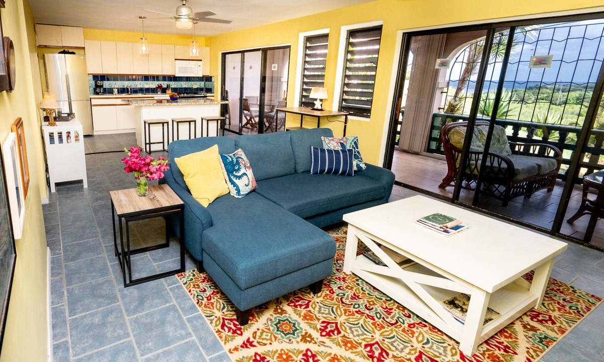 Estate Altona Condo | Spacious Luxury Open Plan Condo: Convenient Location. Large Balcony. Sea View.