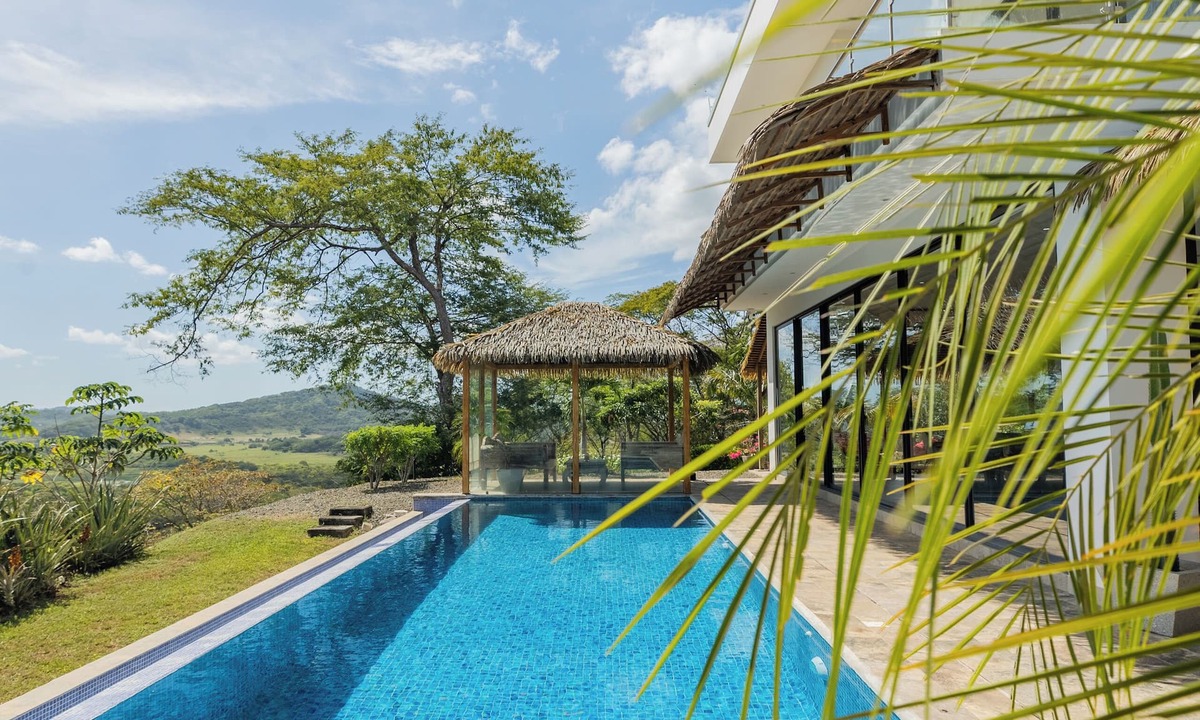 Canafistula Villa | Spacious-Modern 5 Bedroom Villa on 11 acres with Incredible 360 views