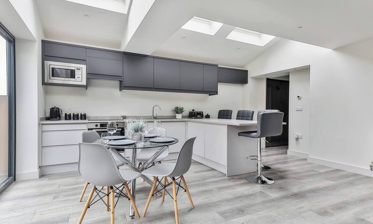Sheffield Apartment | Spacious, Modern 2 bed Apartment with ensuites
